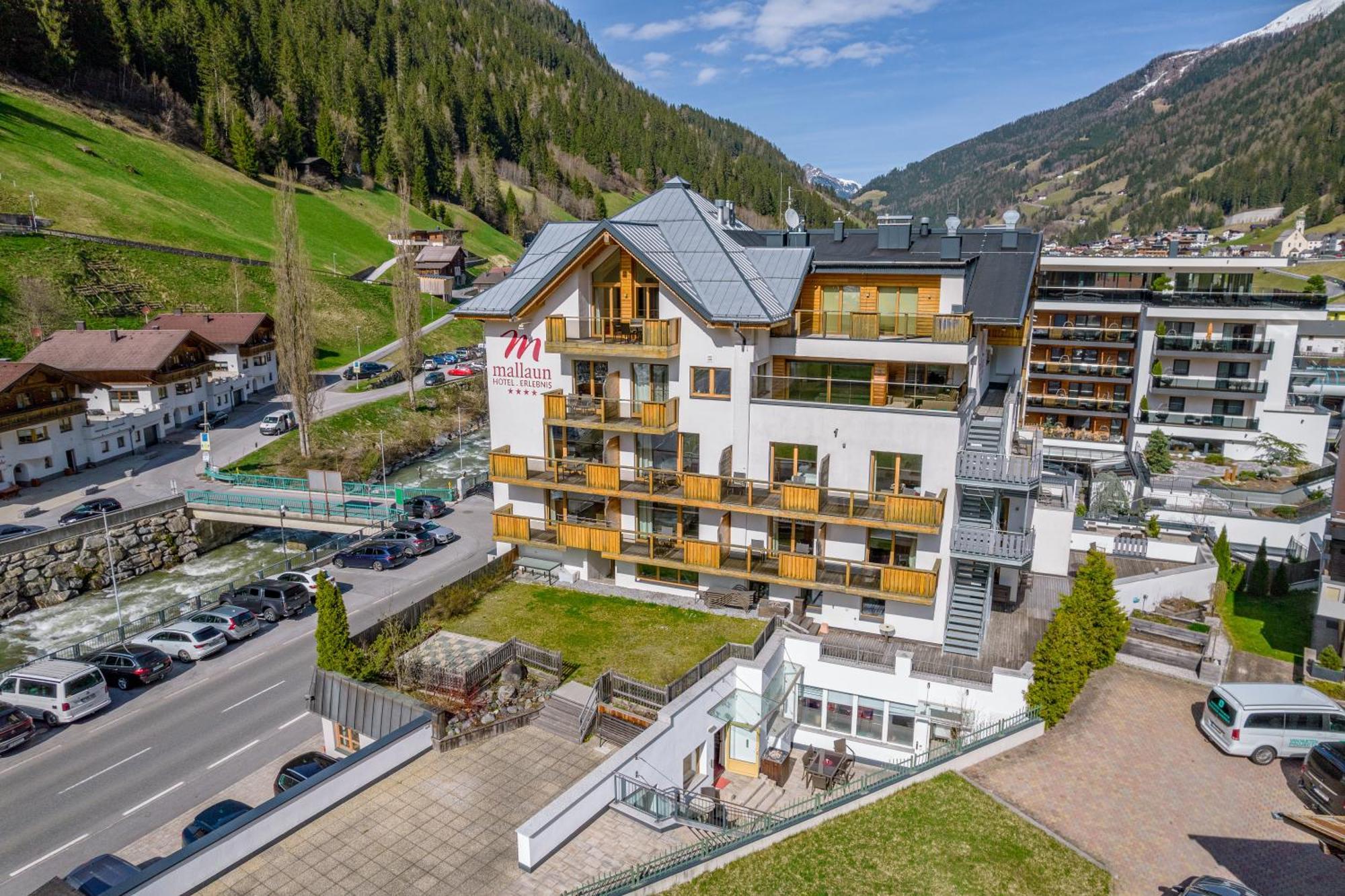 Mallaun Hotel.Erlebnis See Exteriér fotografie