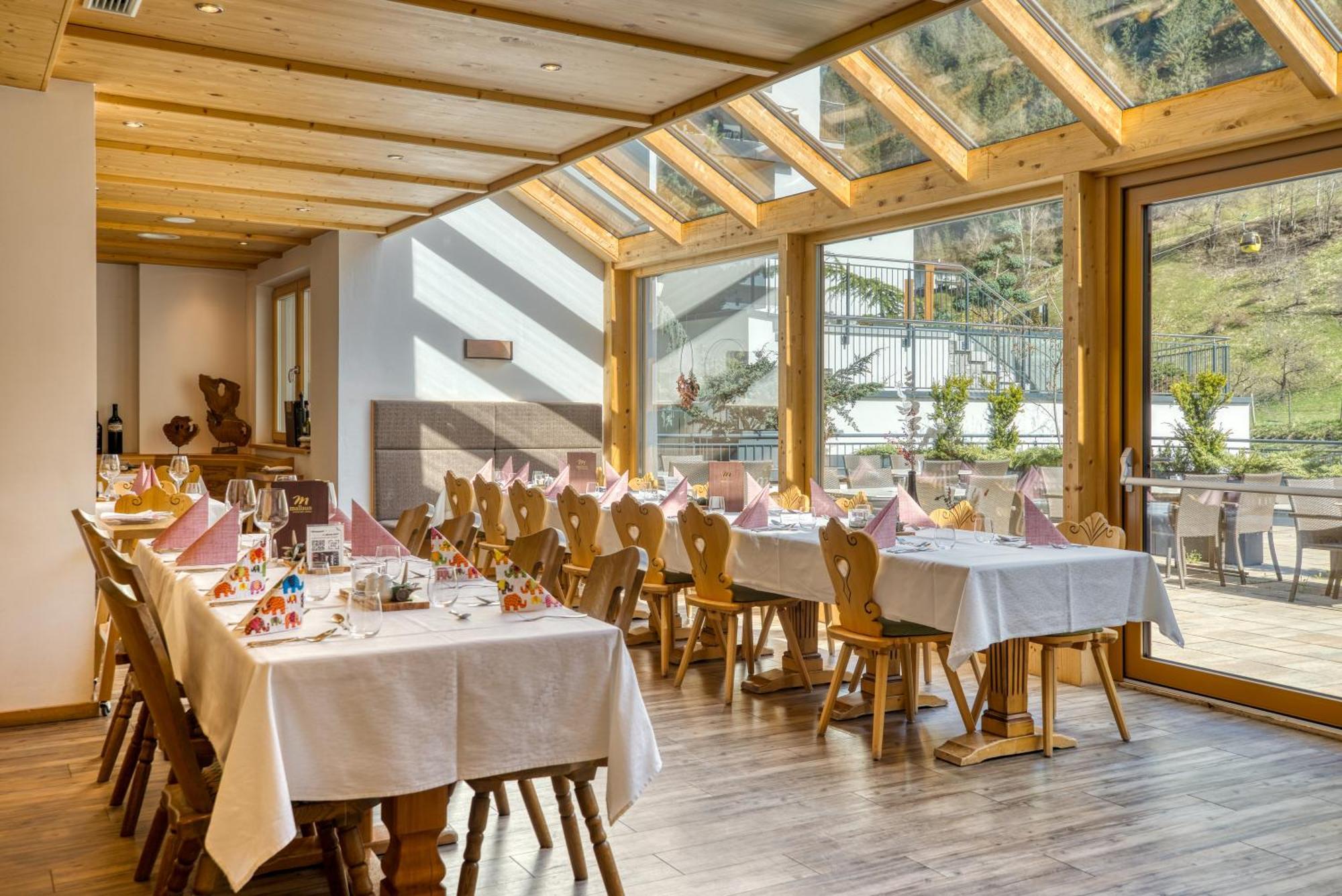 Mallaun Hotel.Erlebnis See Exteriér fotografie